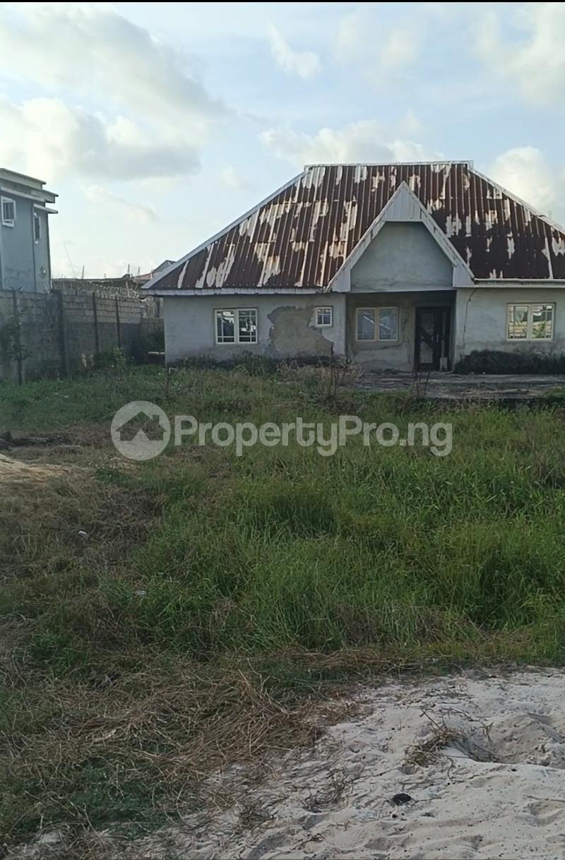 Land for rent Off Olukonla After Jubilee Estate Monastery road Sangotedo Lagos