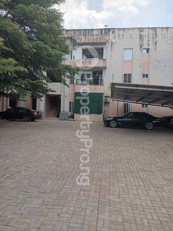 3 bedroom Flat / Apartment for rent Guzape District Abuja (video Of The House Is Attached) Guzape Abuja