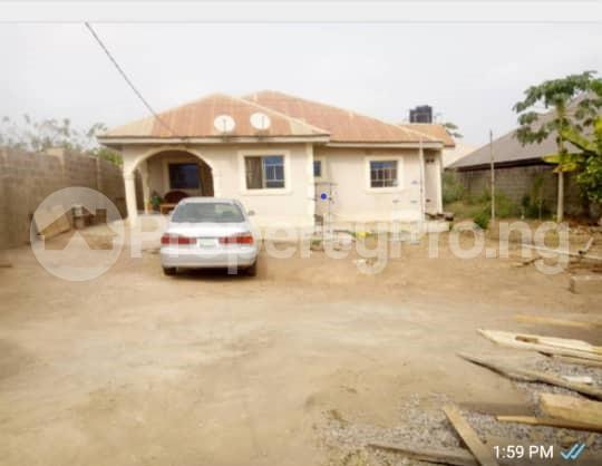 3 bedroom Flat / Apartment for sale At 3rd Gate Afunbiowo Estate Akure Ondo