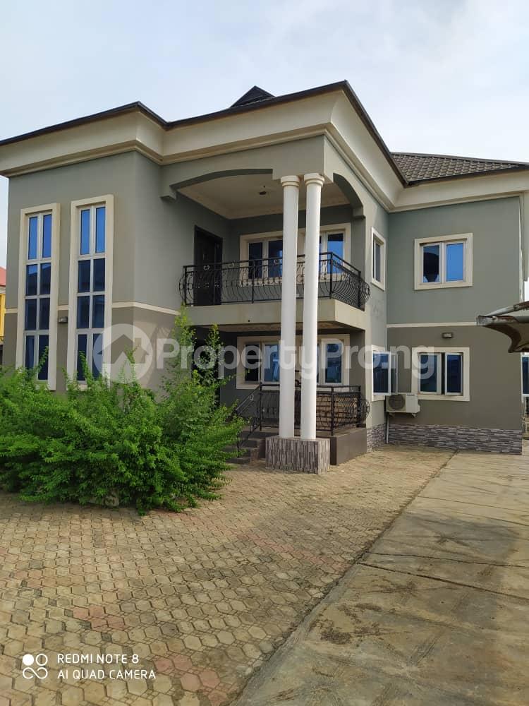 5 bedroom Flat / Apartment for sale Ginti Bus Stop, Along Ijede Express Road, Ikorodu Ijede Ikorodu Lagos