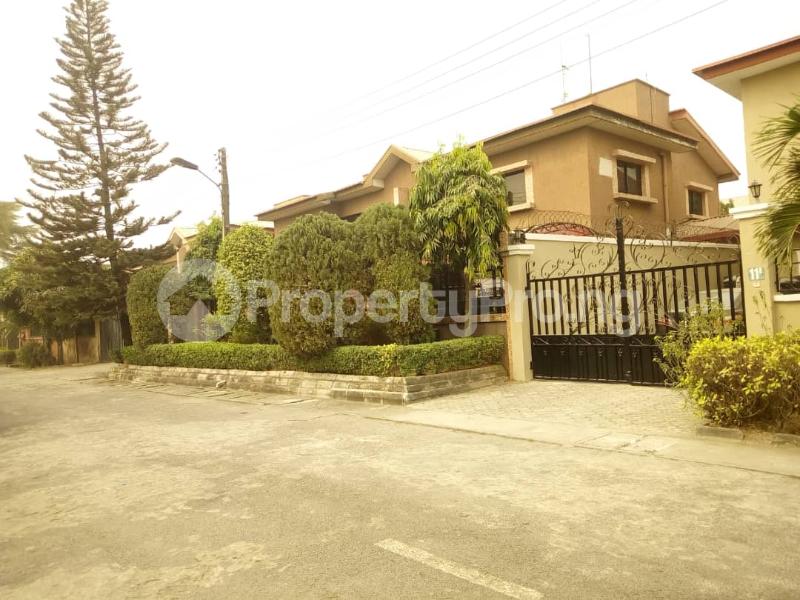 4 bedroom House for sale Femi Okunnu Estate Lekki Phase 1 Lekki Lagos