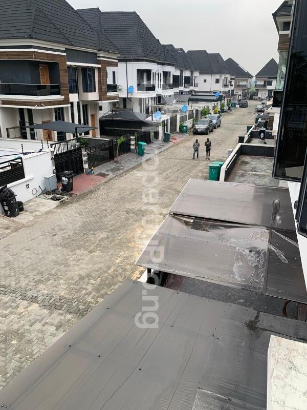 4 bedroom House for rent chevron Lekki Lagos