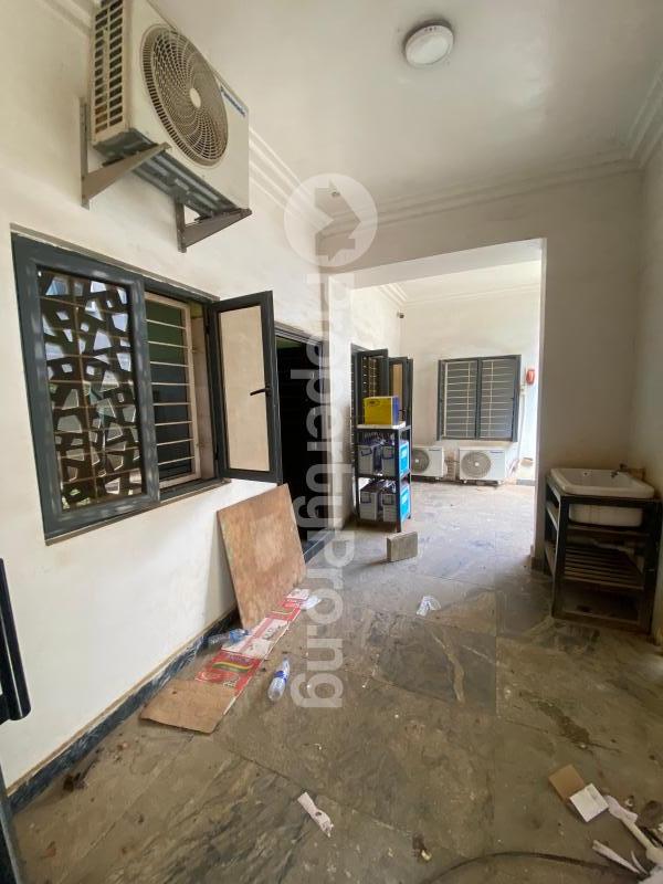 3 bedroom Flat / Apartment for rent Jahi Abuja