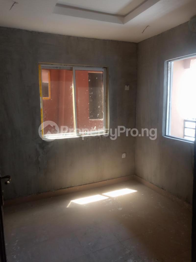 1 bedroom Flat / Apartment for rent Bajulaiye Shomolu Lagos