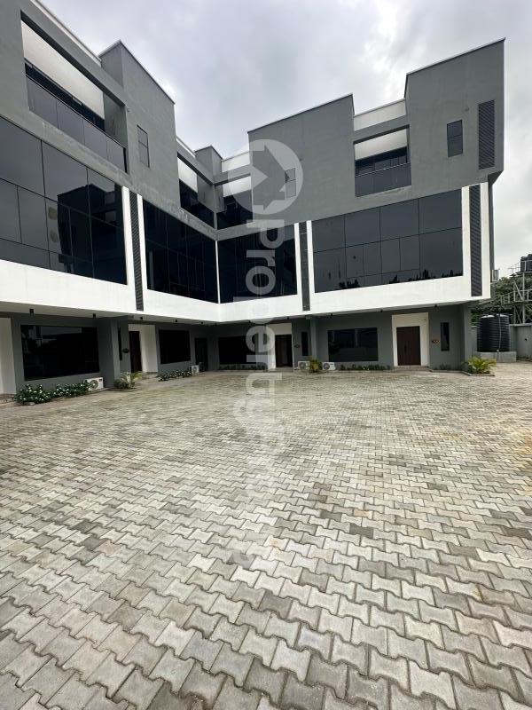 4 bedroom House for rent Wuse 2 Abuja