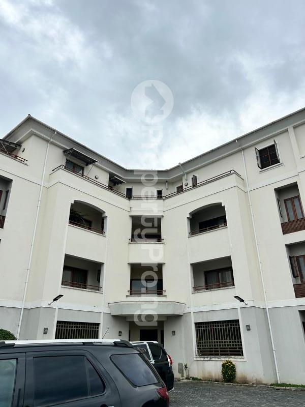 3 bedroom House for rent Ikota Lekki Lagos