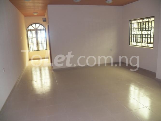 Commercial Property for rent Aina Stret Ogudu Ogudu Lagos