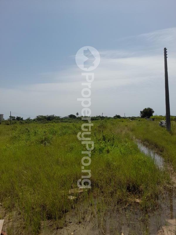 Land for sale chevron Lekki Lagos