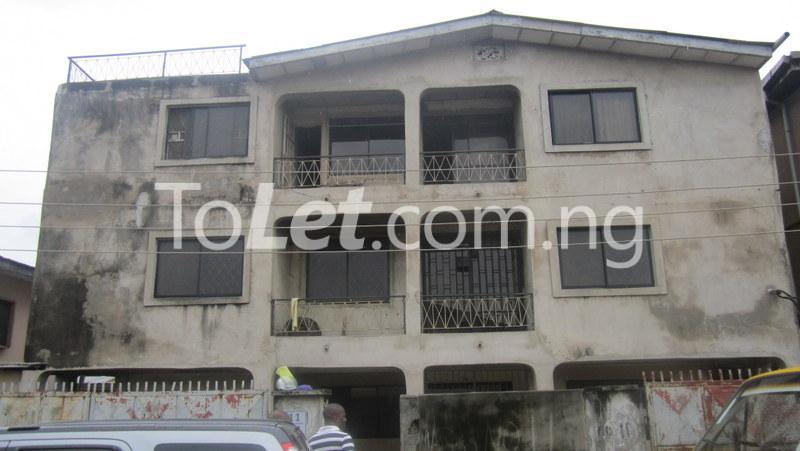 3 bedroom Flat / Apartment for rent Akanbi Arimi Str Off Brown Road Surulere Surulere Lagos - 0