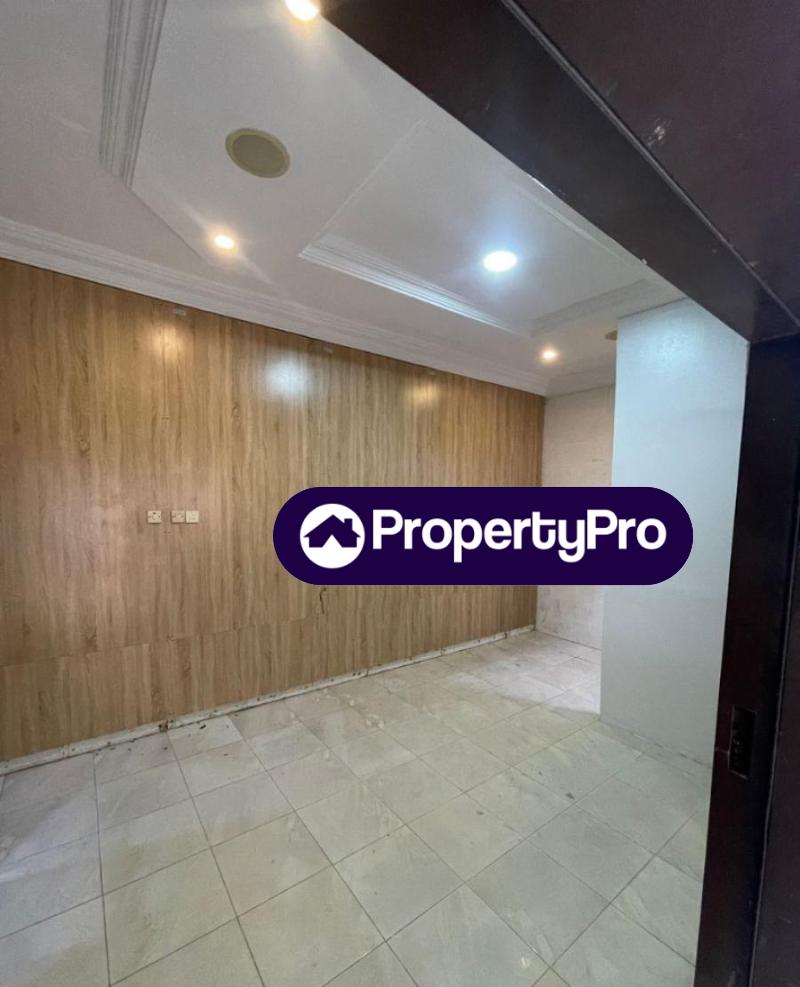 Flat / Apartment for rent Muritala Eletu Street, Osapa, Lekki Lagos - 0