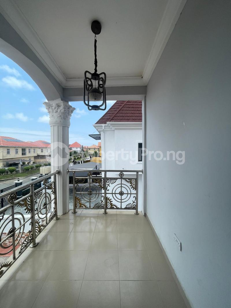 4 bedroom House for rent Creek Court, Sangotedo Ajah Lagos