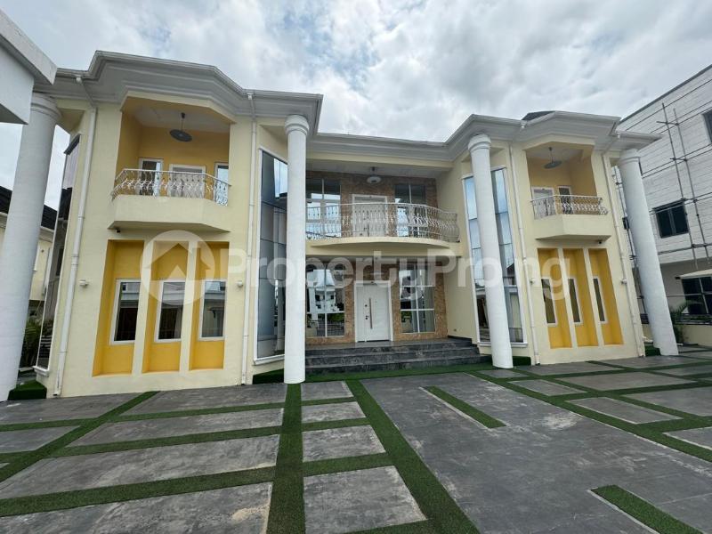8 bedroom House for sale Osapa london Lekki Lagos
