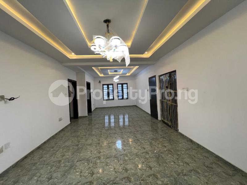 3 bedroom Flat / Apartment for sale  Along Lekki Expressway Lekki Lagos