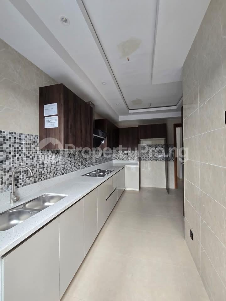 3 bedroom House for sale Victoria Island Lagos