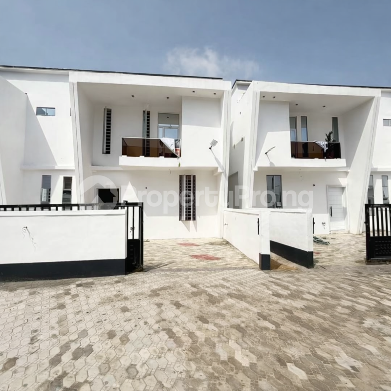 4 bedroom House for sale Ikota Lekki Lagos