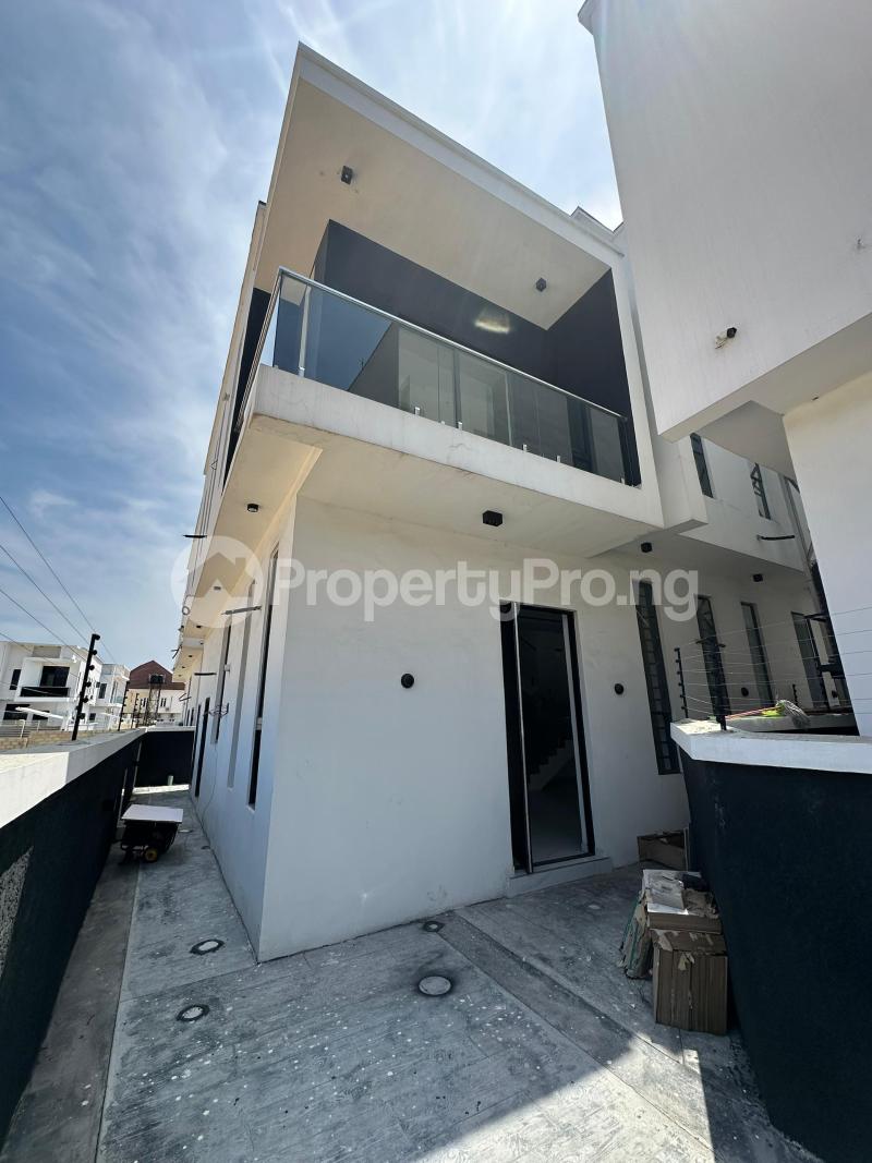 4 bedroom House for sale chevron Lekki Lagos