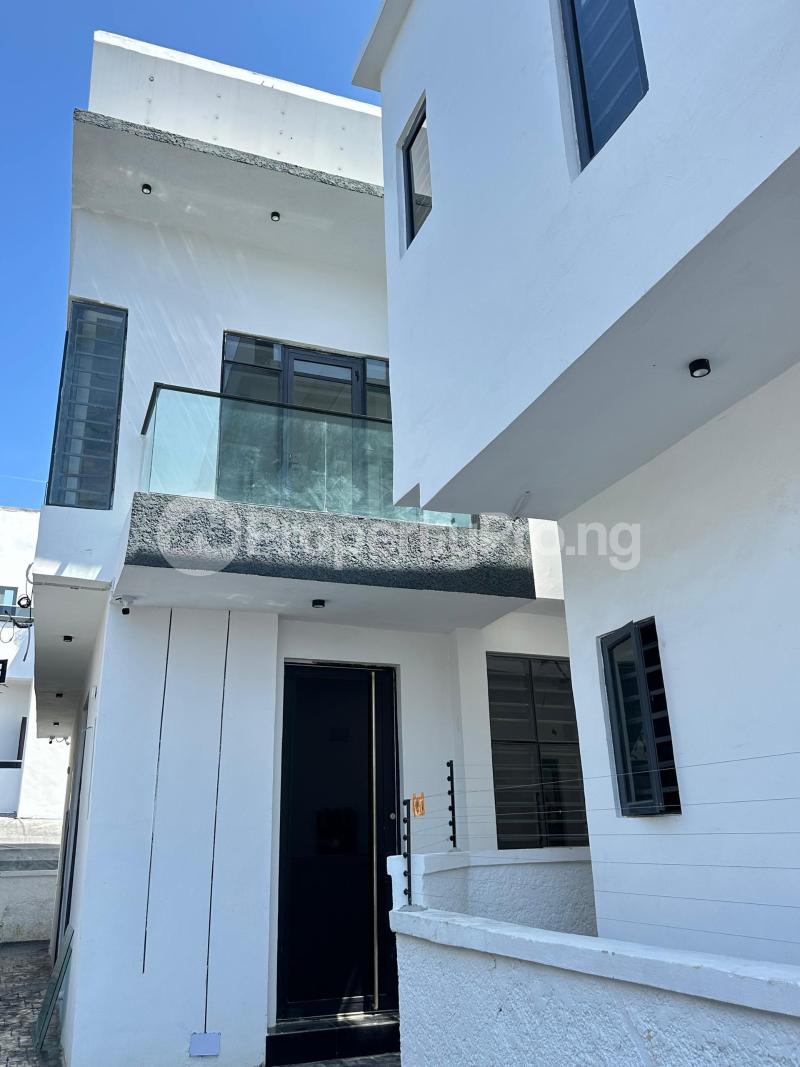 4 bedroom House for sale Ikota Lekki Lagos