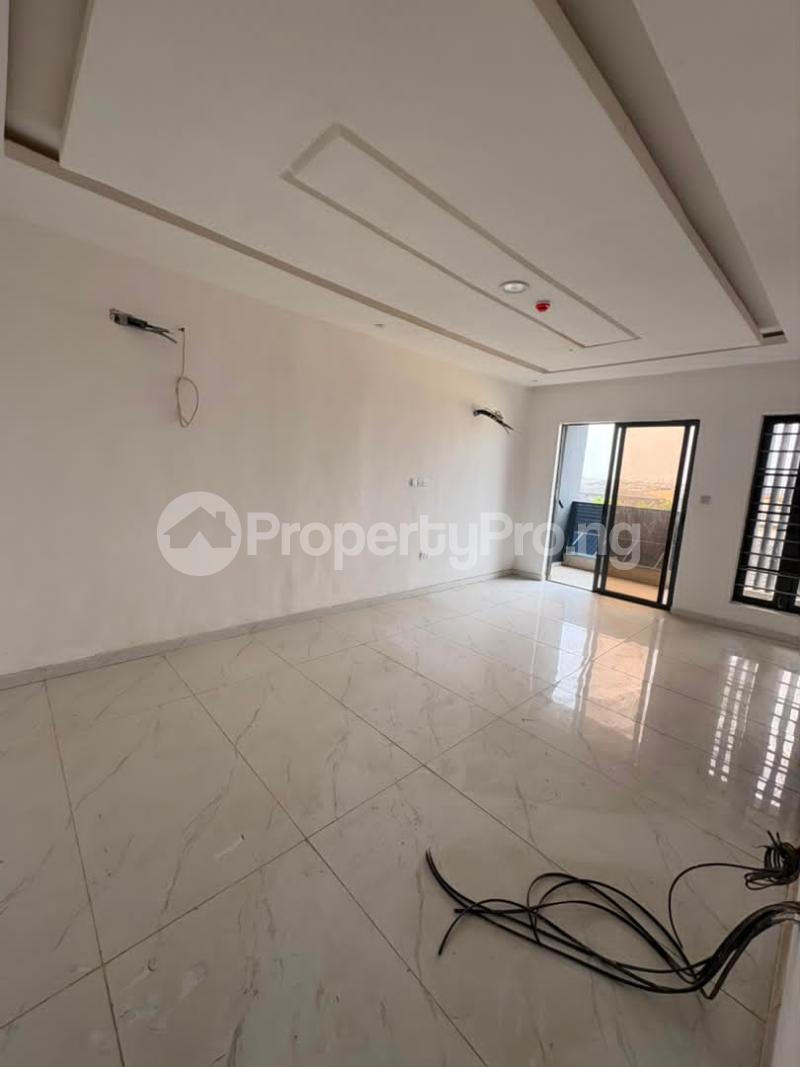 4 bedroom House for sale Maryland Lagos