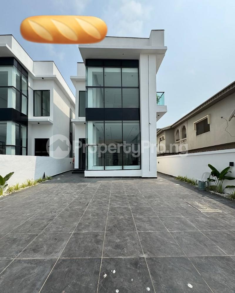 5 bedroom House for sale Ikota Lekki Lagos