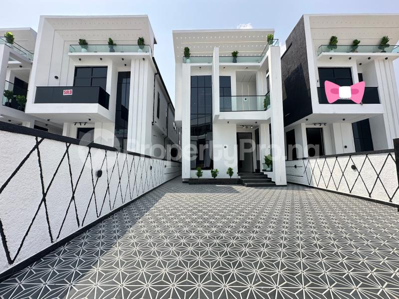 5 bedroom House for sale Chevron Lekki Lagos