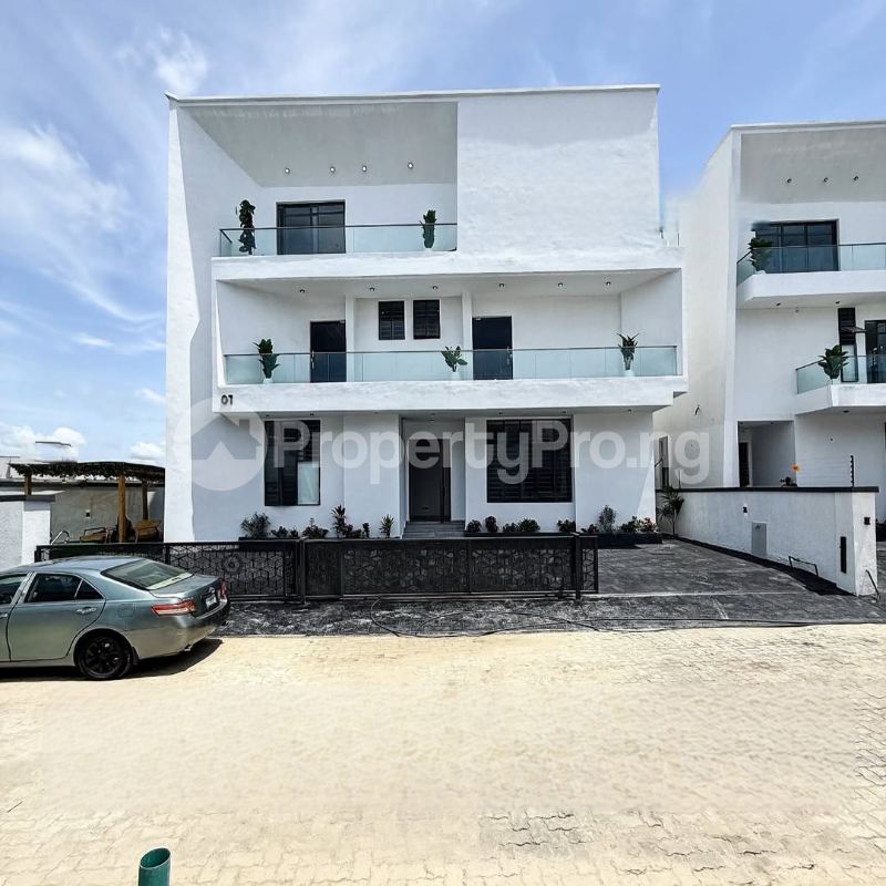 5 bedroom House for sale Chevron Lekki Lagos