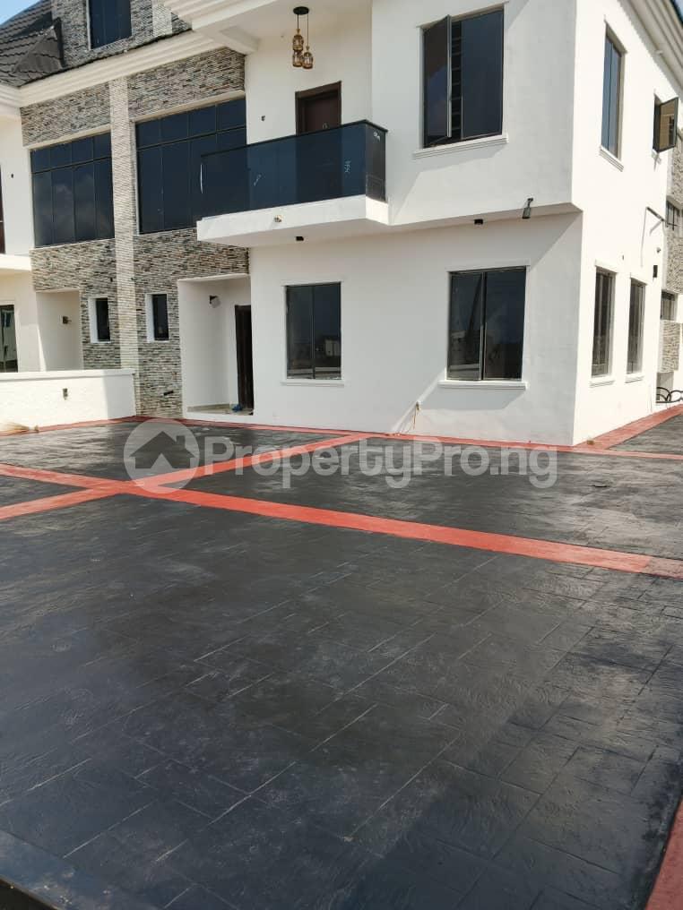 5 bedroom House for sale Chaplin Court Estate, Ogombo Ajah Lagos