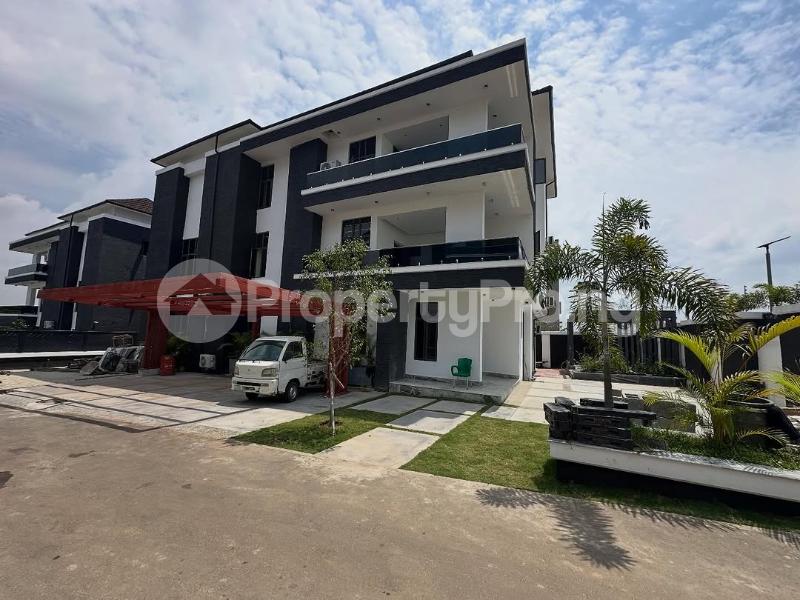 6 bedroom House for sale Kado Abuja