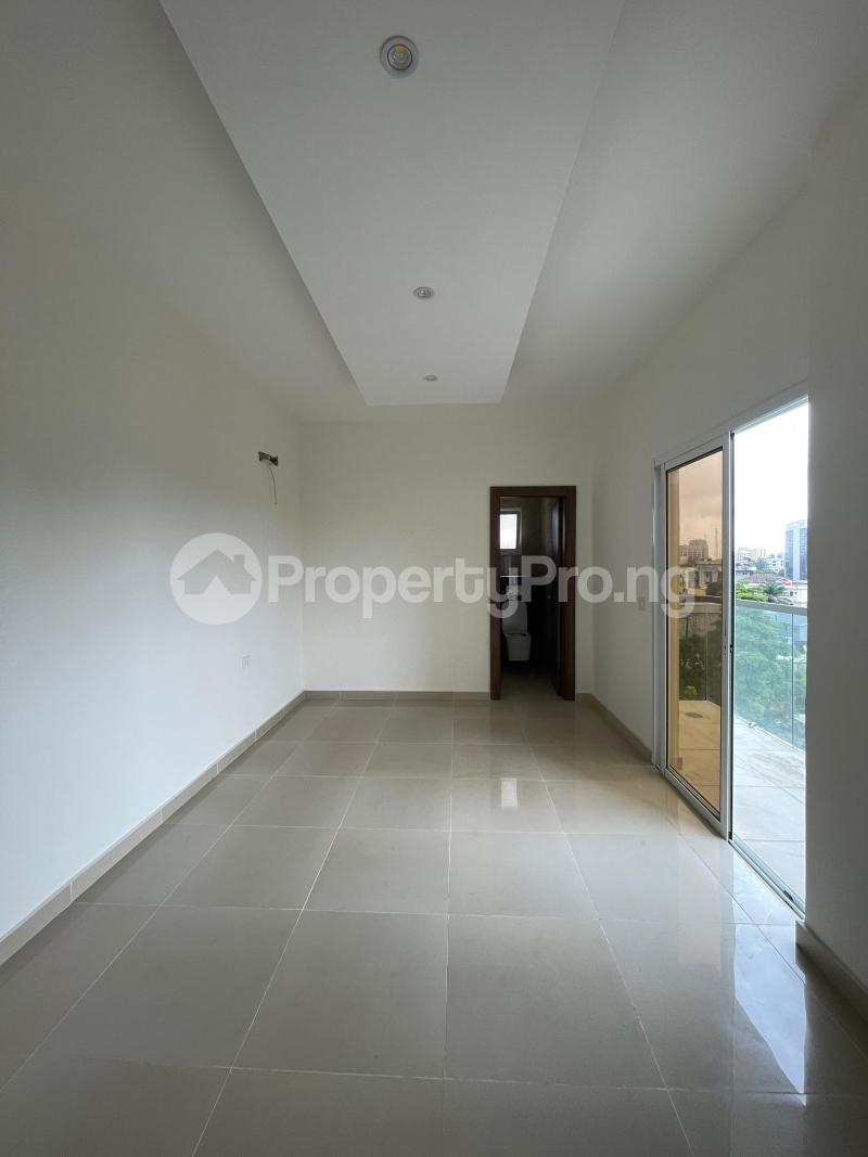 3 bedroom Flat / Apartment for rent Victoria Island Lagos