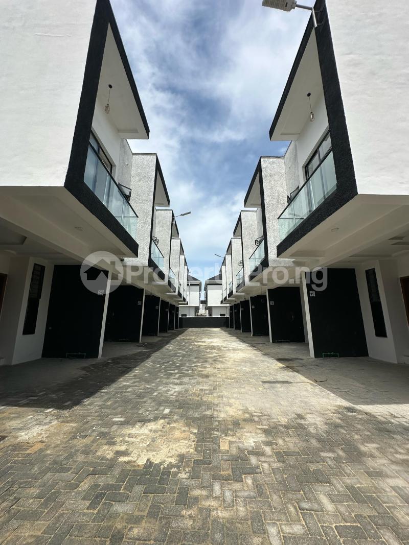 3 bedroom House for sale Ikota Lekki Lagos