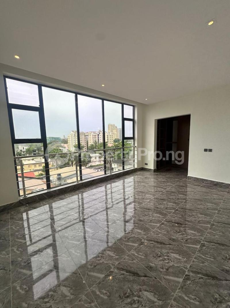 3 bedroom House for rent Ikoyi Lagos