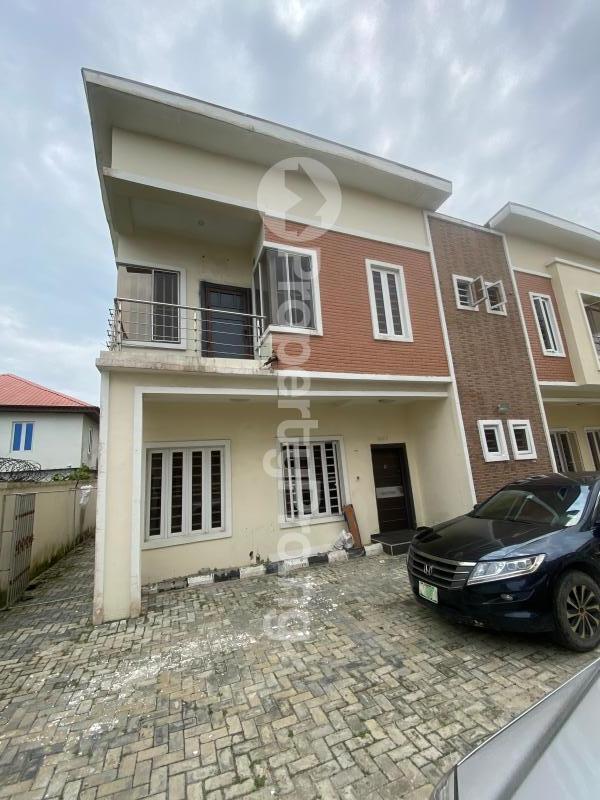 4 bedroom House for sale Lekki Lagos