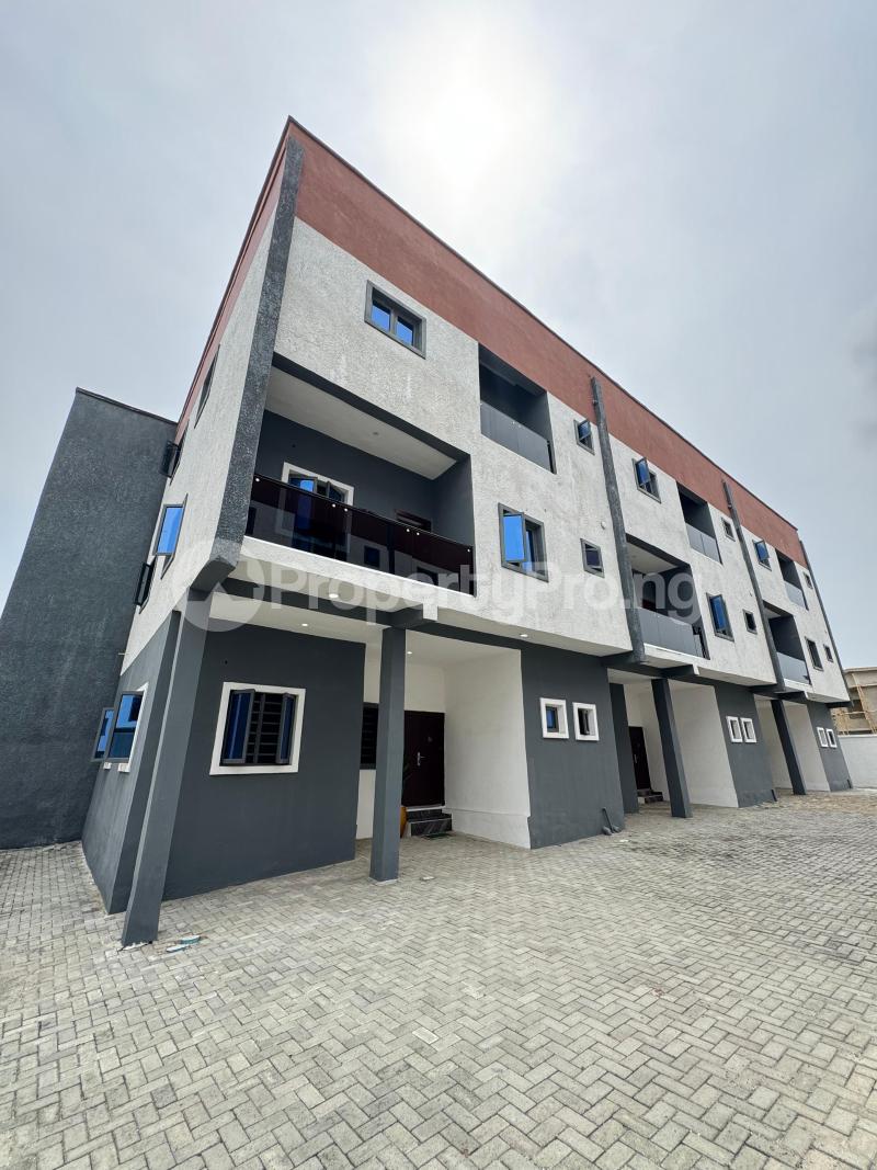 4 bedroom House for sale Sangotedo Ajah Lagos
