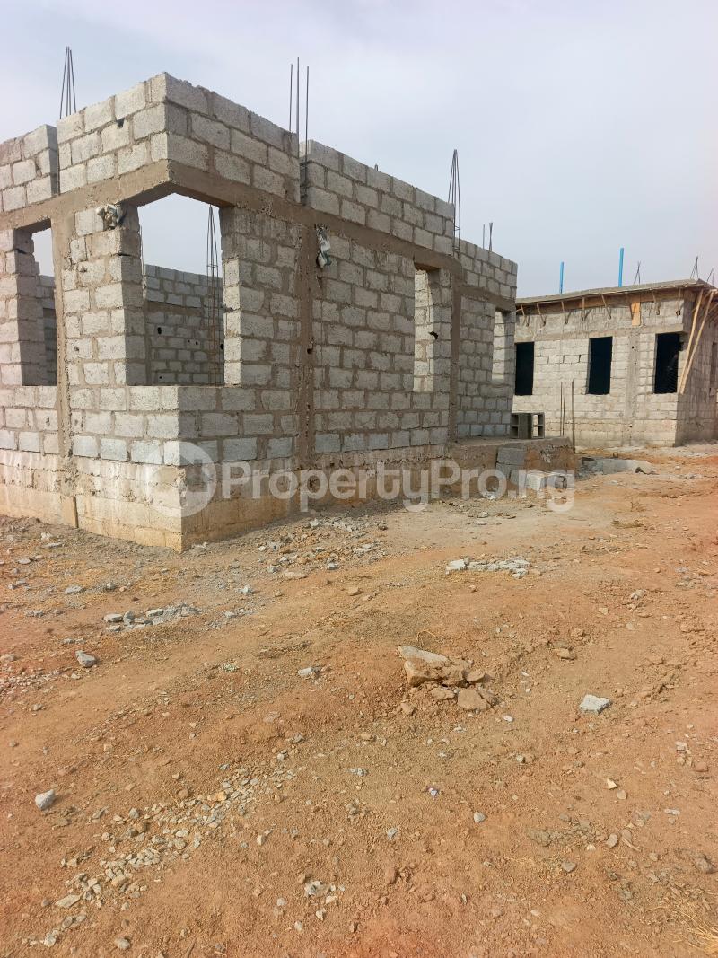 4 bedroom Land for sale Sabon Lugbe Behind Shalom Estate Airport Road, Abuja Nigeria., Fha (f.h.a), Lugbe District, Lugbe Abuja