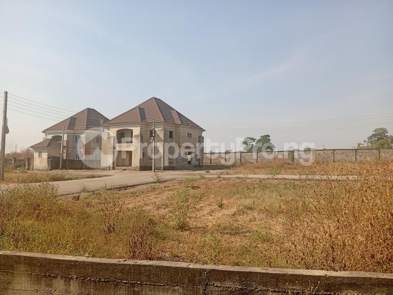 5 bedroom Land for sale Estate Kubwa Abuja