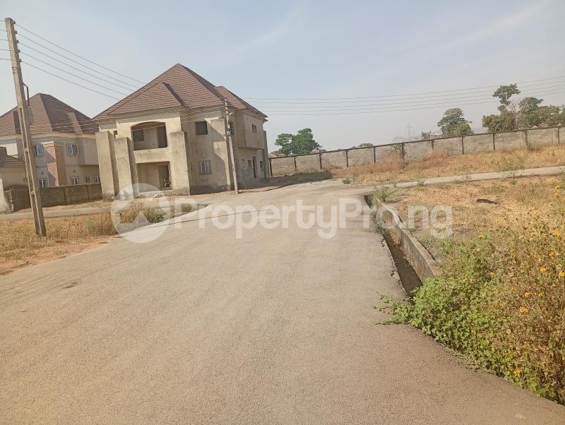 5 bedroom Land for sale Estate Kubwa Abuja