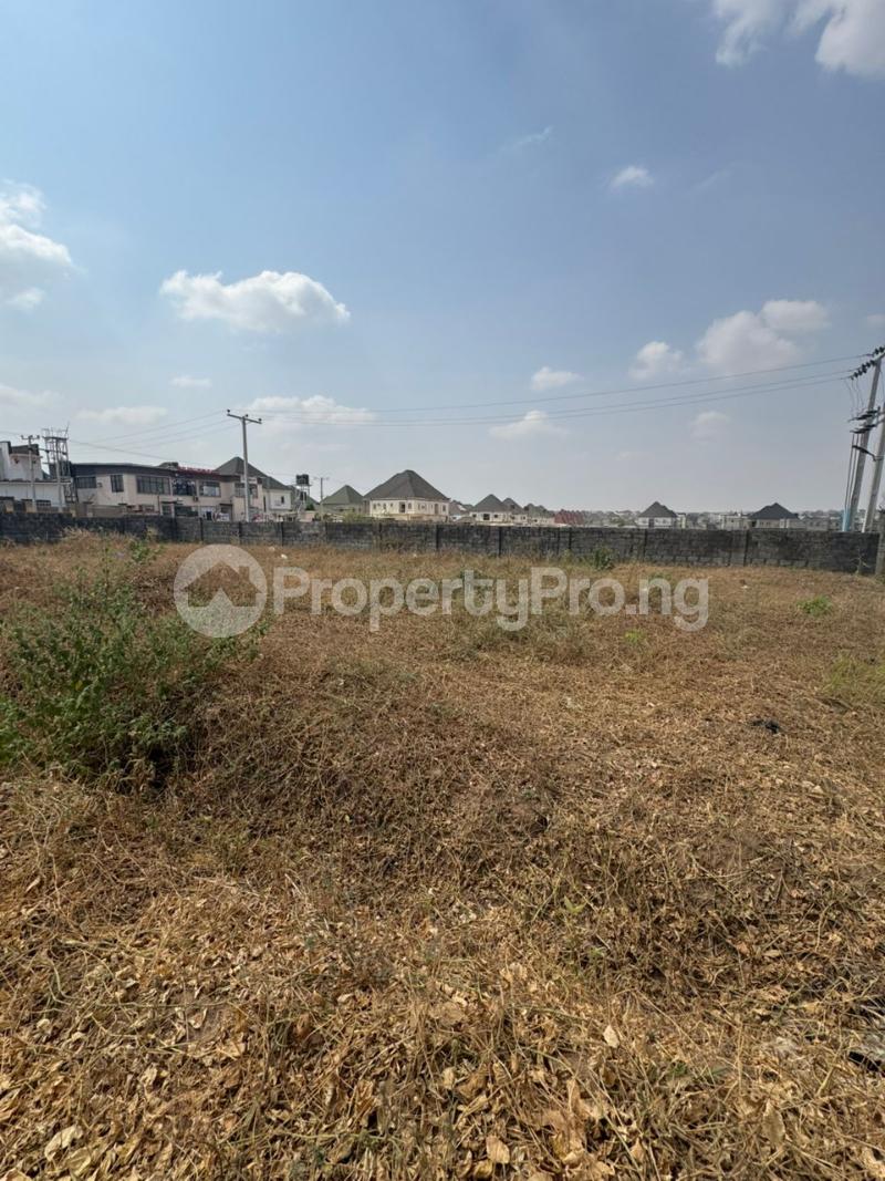 Land for sale Von Road Airport Road Lugbe Abuja Lugbe Abuja