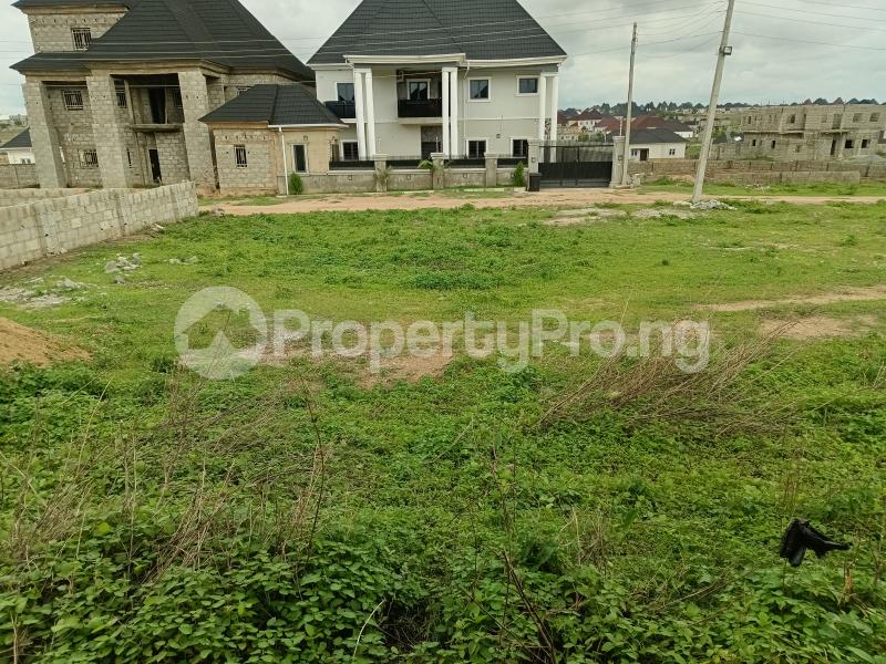 Land for sale T.pumpy Estate Behind Amac Market Federal Housing Lugbe Abuja