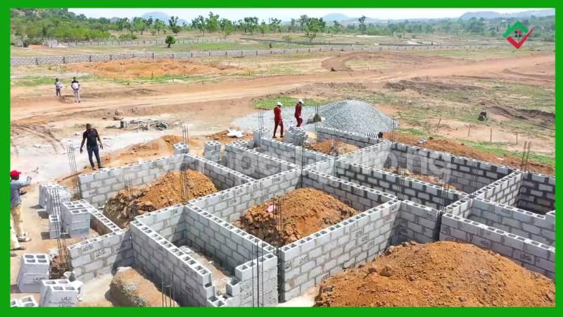 Land for sale Z Lugbe Abuja