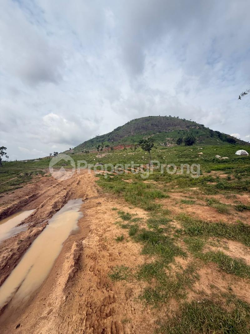 3 bedroom Land for sale Karsana Abuja