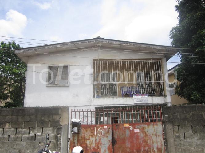 Flat / Apartment for rent Zansi Close Yaba Yaba Lagos