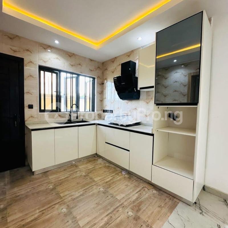 2 bedroom Flat / Apartment for sale Magodo GRA Phase 2 Kosofe/Ikosi Lagos - 2