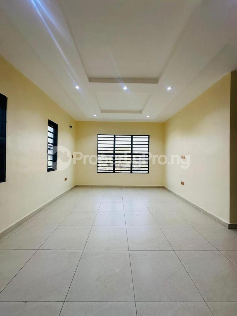 4 bedroom House for sale Anthony Village Maryland Lagos