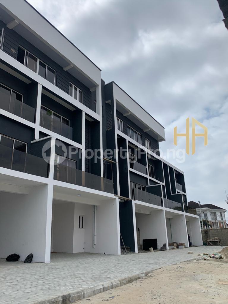 4 bedroom House for sale Lekki Phase 1, Lekki, Lagos. Lekki Phase 1 Lekki Lagos