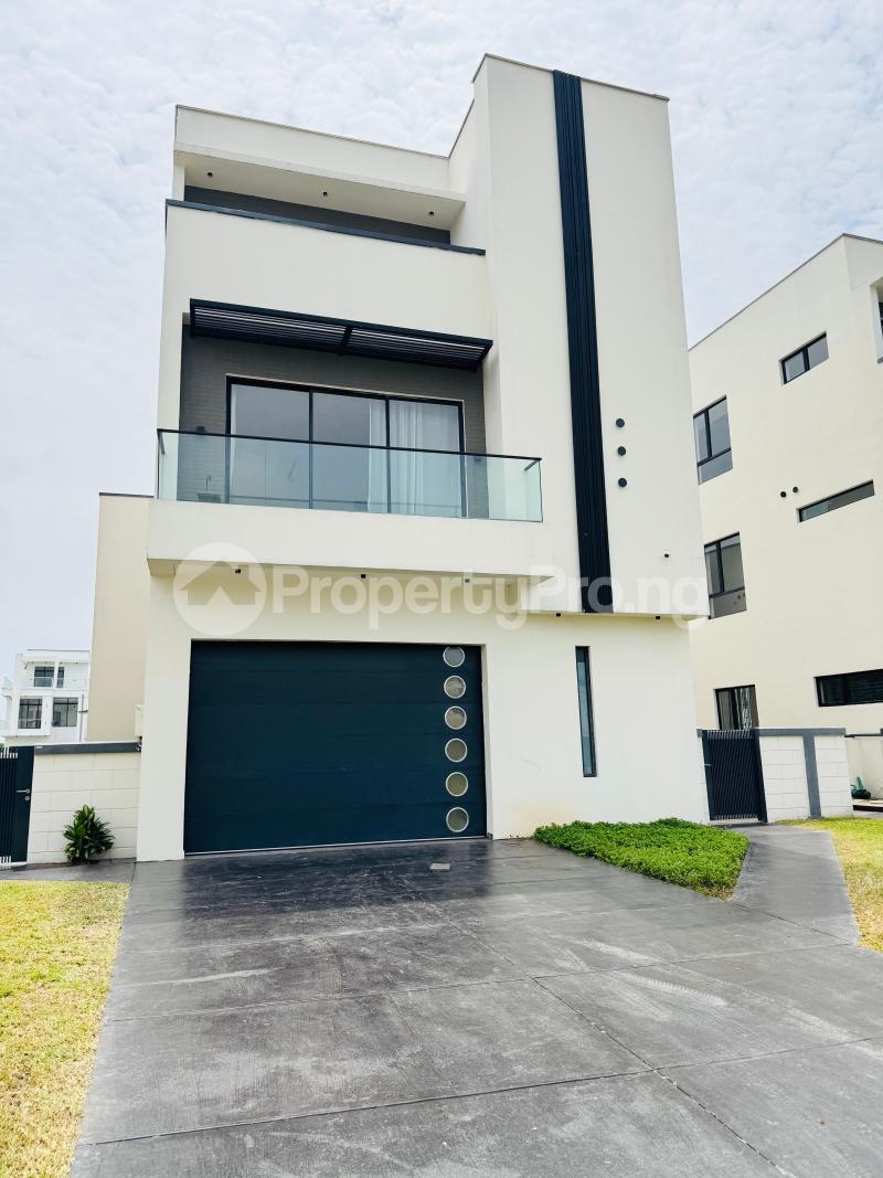 5 bedroom House for sale VGC Lekki Lagos