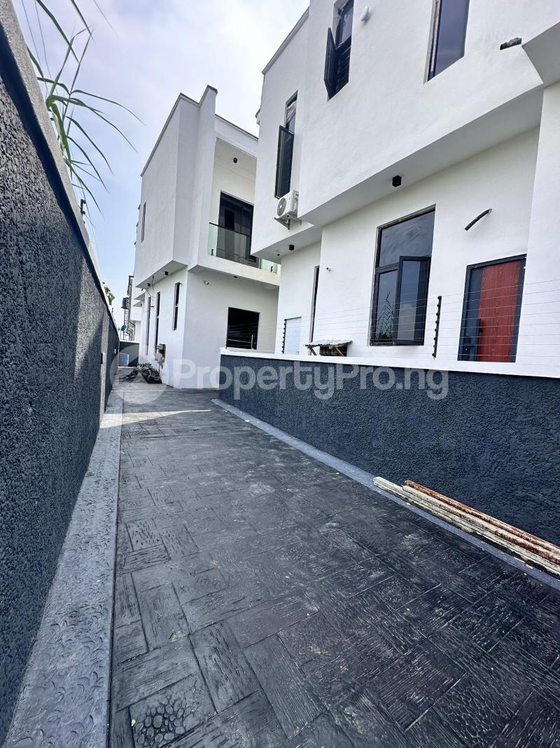 4 bedroom House for sale Orchid Lekki Lagos