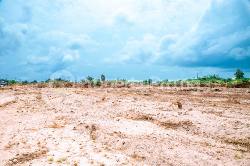 Land for sale Ibeju-Lekki Lagos