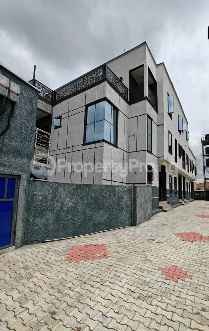 3 bedroom Flat / Apartment for rent Millenuim/UPS Gbagada Lagos
