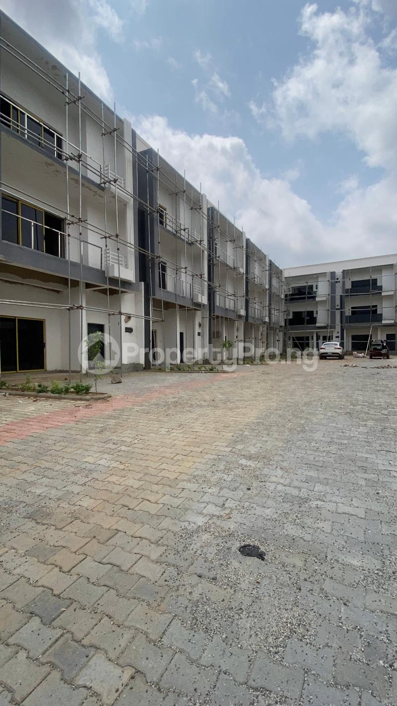 4 bedroom House for sale Jahi Jahi Abuja