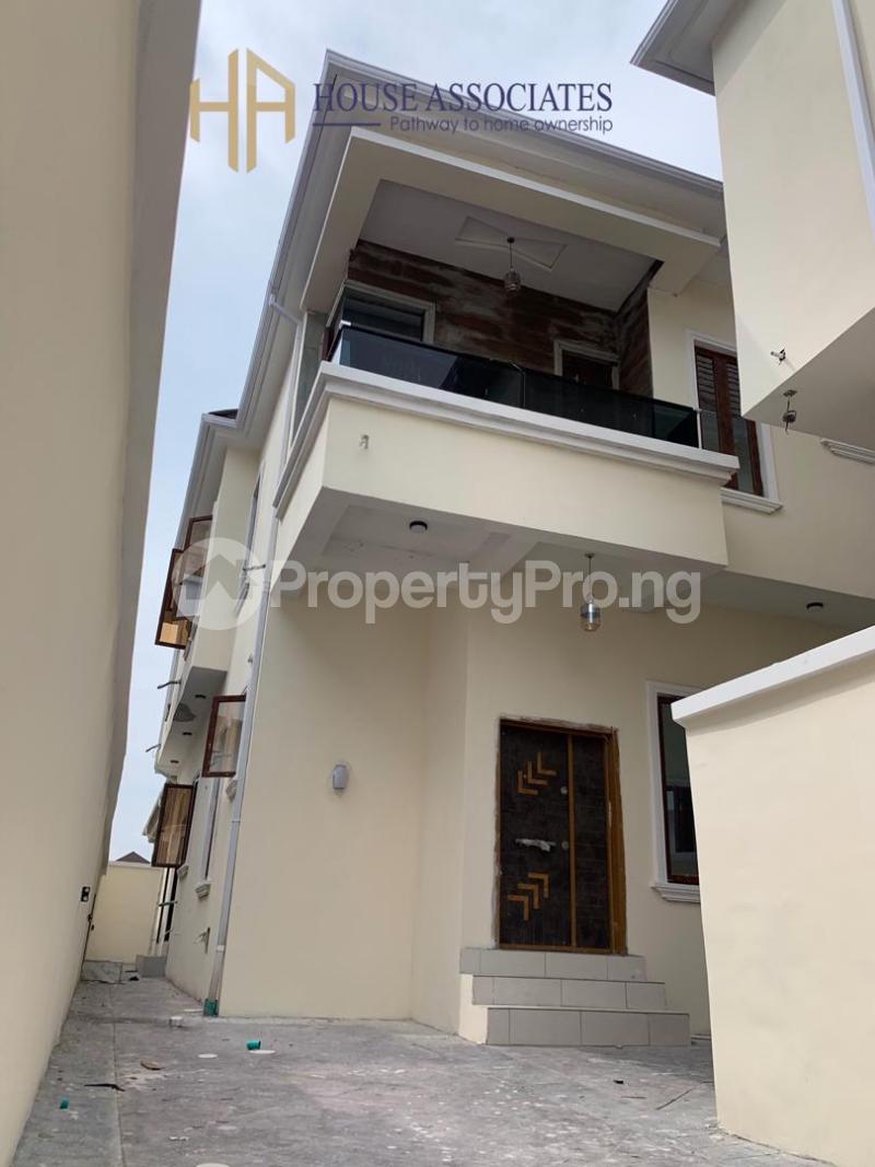 4 bedroom House for sale Ikota, Lekki, Lagos. Ikota Lekki Lagos