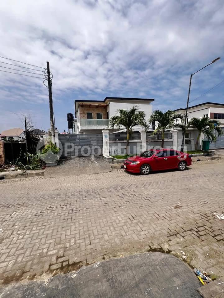 5 bedroom House for sale Osapa london Lekki Lagos